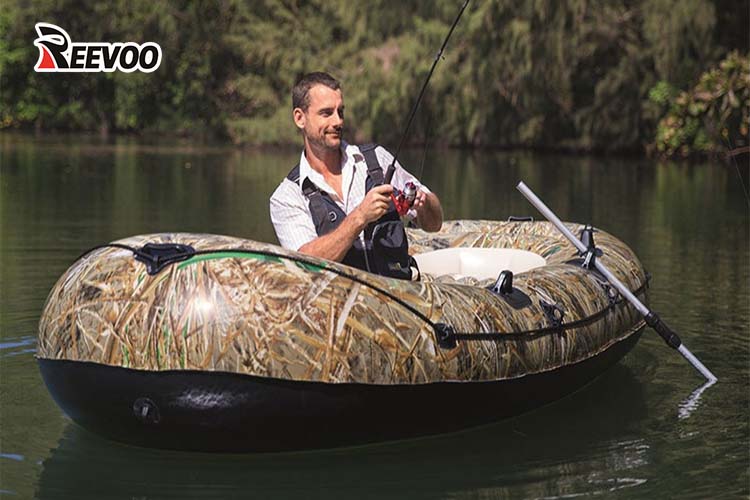 inflatable boat.jpg